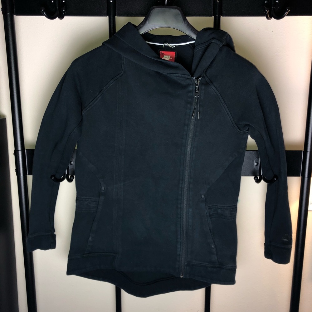 Nike Black Sportswear Tech Fleece Cape Hoodie